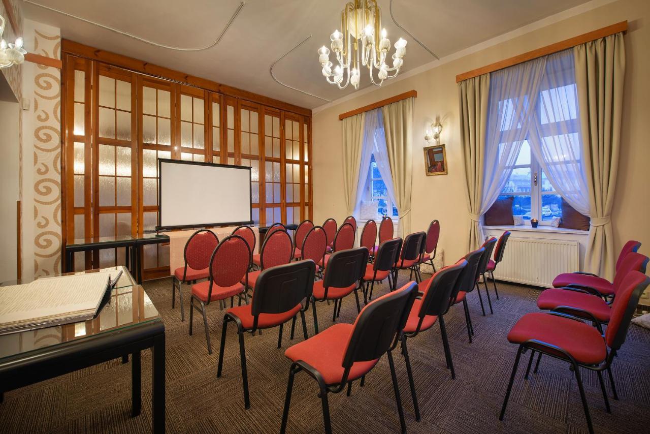 Parkhotel Morris Nový Bor Dış mekan fotoğraf