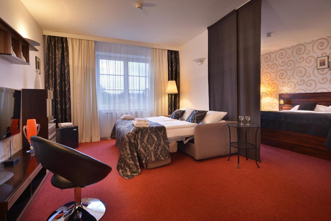 Parkhotel Morris Nový Bor Dış mekan fotoğraf